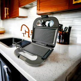 Sanduicheira Grill Antiaderente 750W Torradeira Misto Quente